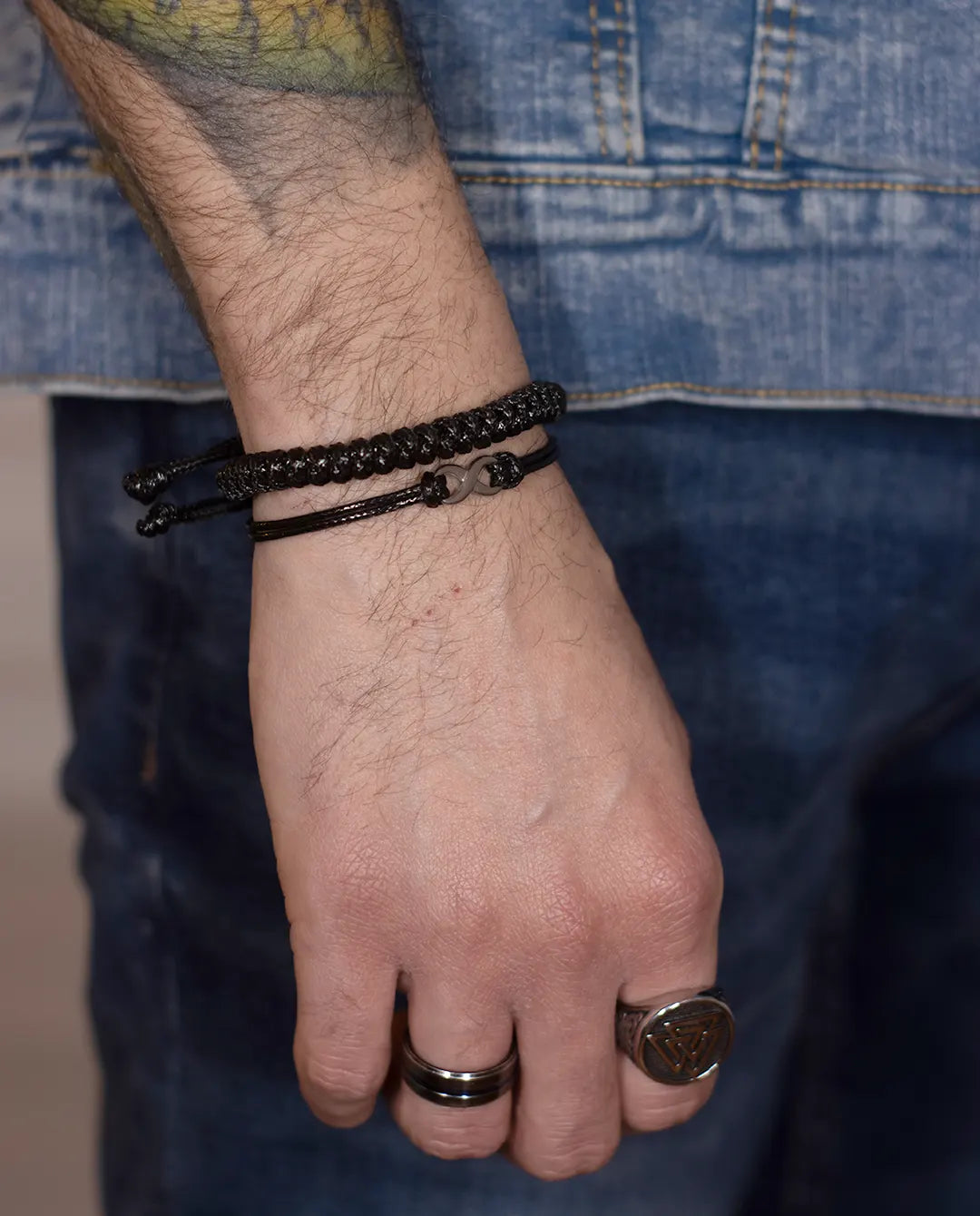Pulseras de cordón