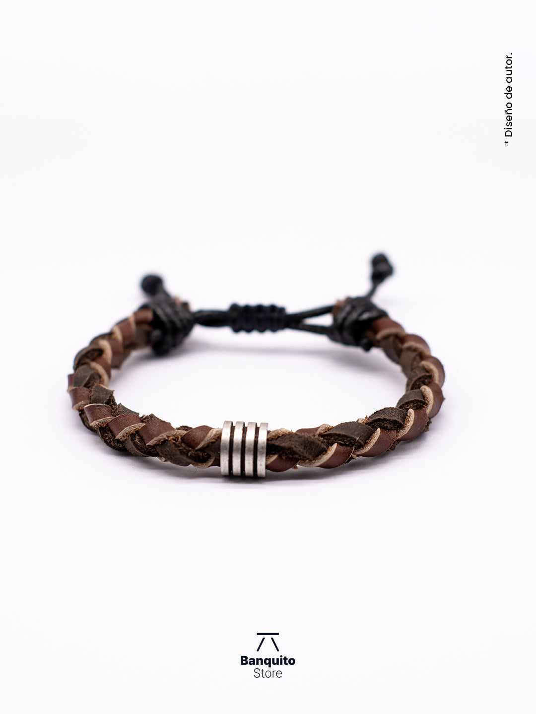 Pulsera de Cuero Trenzado con Detalle en Acero Matte – Hecha a Mano