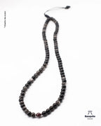 Collar masculino de obsidiana y granate | Hecho a mano en Chile