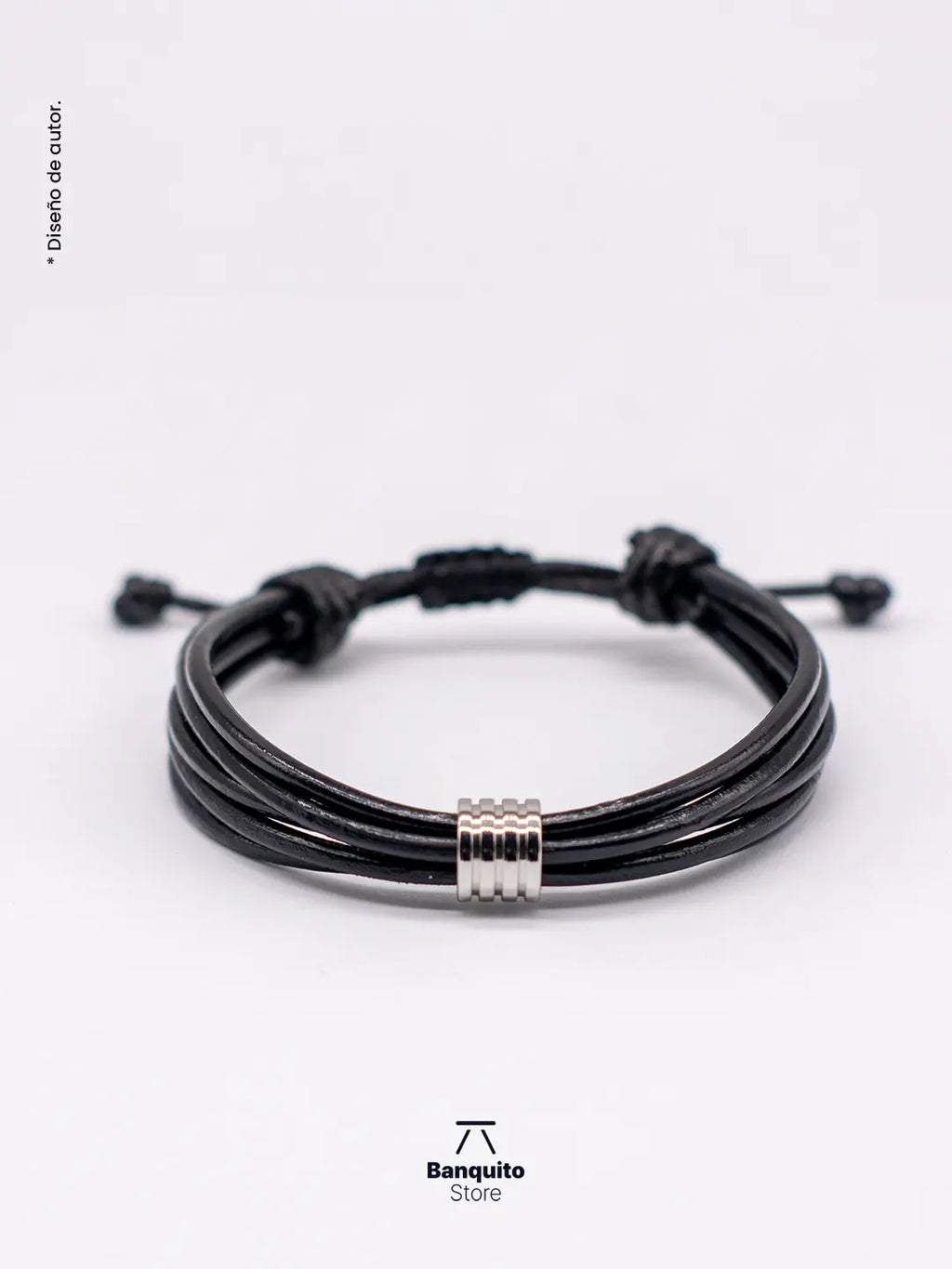 Pulsera de Cuero Liso con Argolla Plateada Brillante