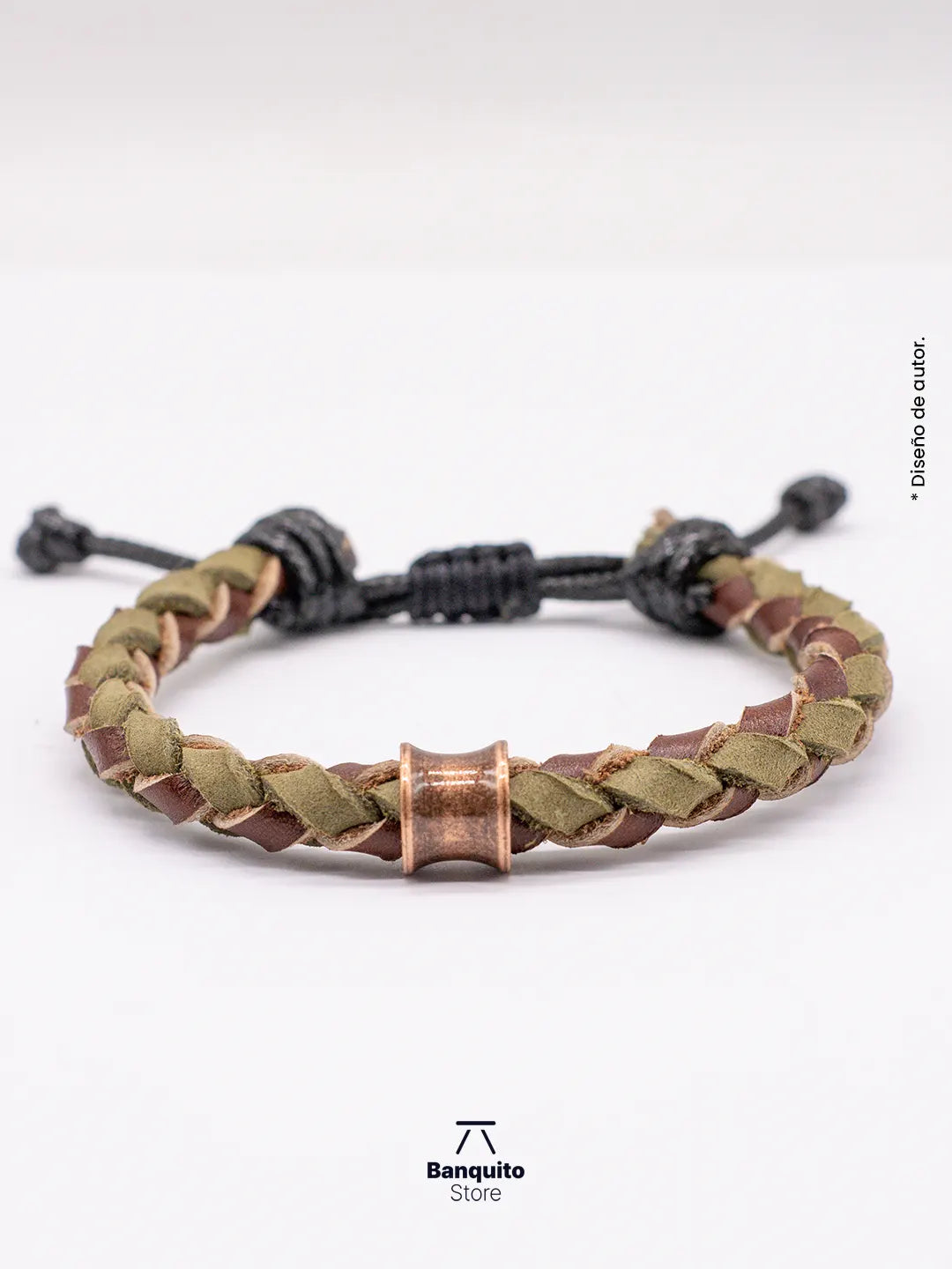 Pulsera de Cuero Trenzado con Detalle en Acero Cobrizo – Hecha a Mano