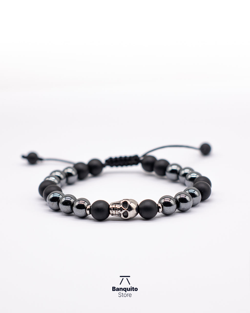 Pulsera de Ónix Matte y Hematita 8 mm con Calavera