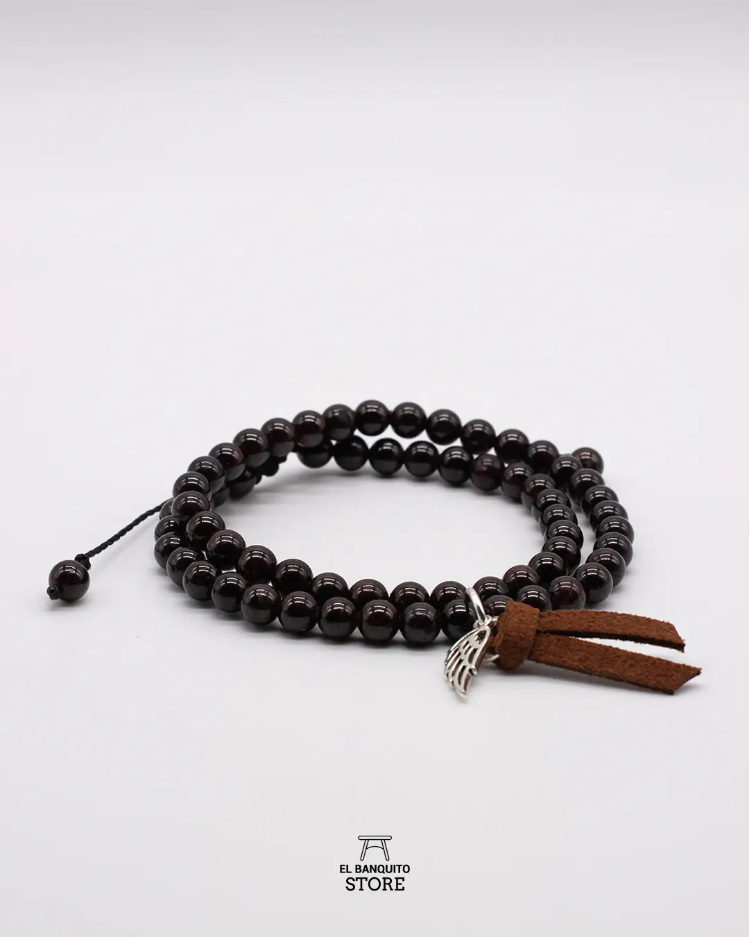 Pulsera Granate Natural con dije de ala