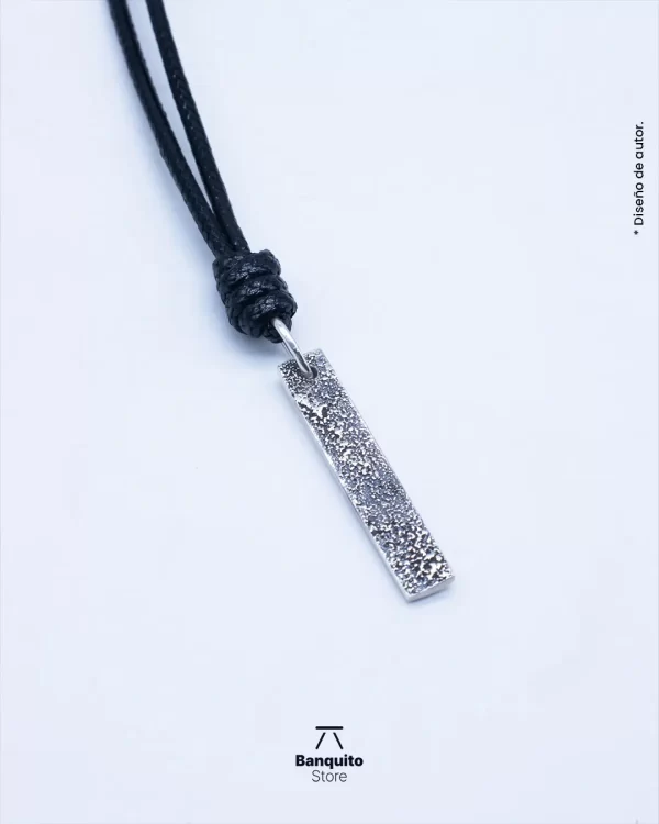 Collar de Plata 950 para Hombre con Textura Rústica