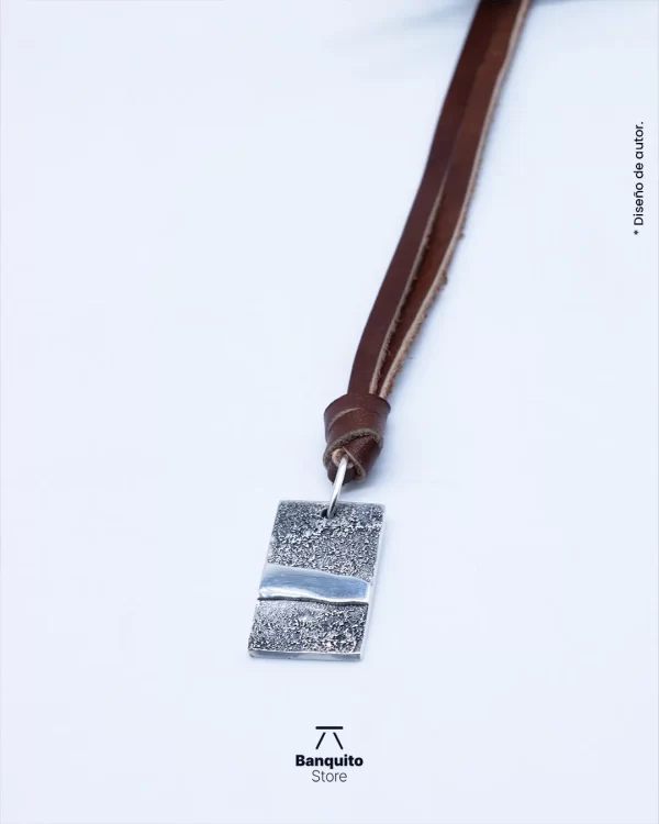Collar de Plata 950 y Cuero Natural para Hombre | Hecho en Chile - Imagen 2