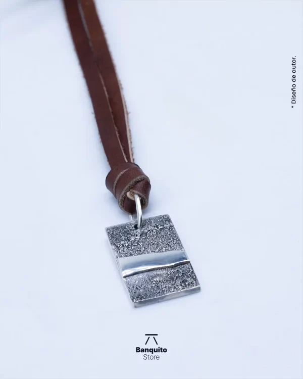 Collar de Plata 950 y Cuero Natural para Hombre | Hecho en Chile