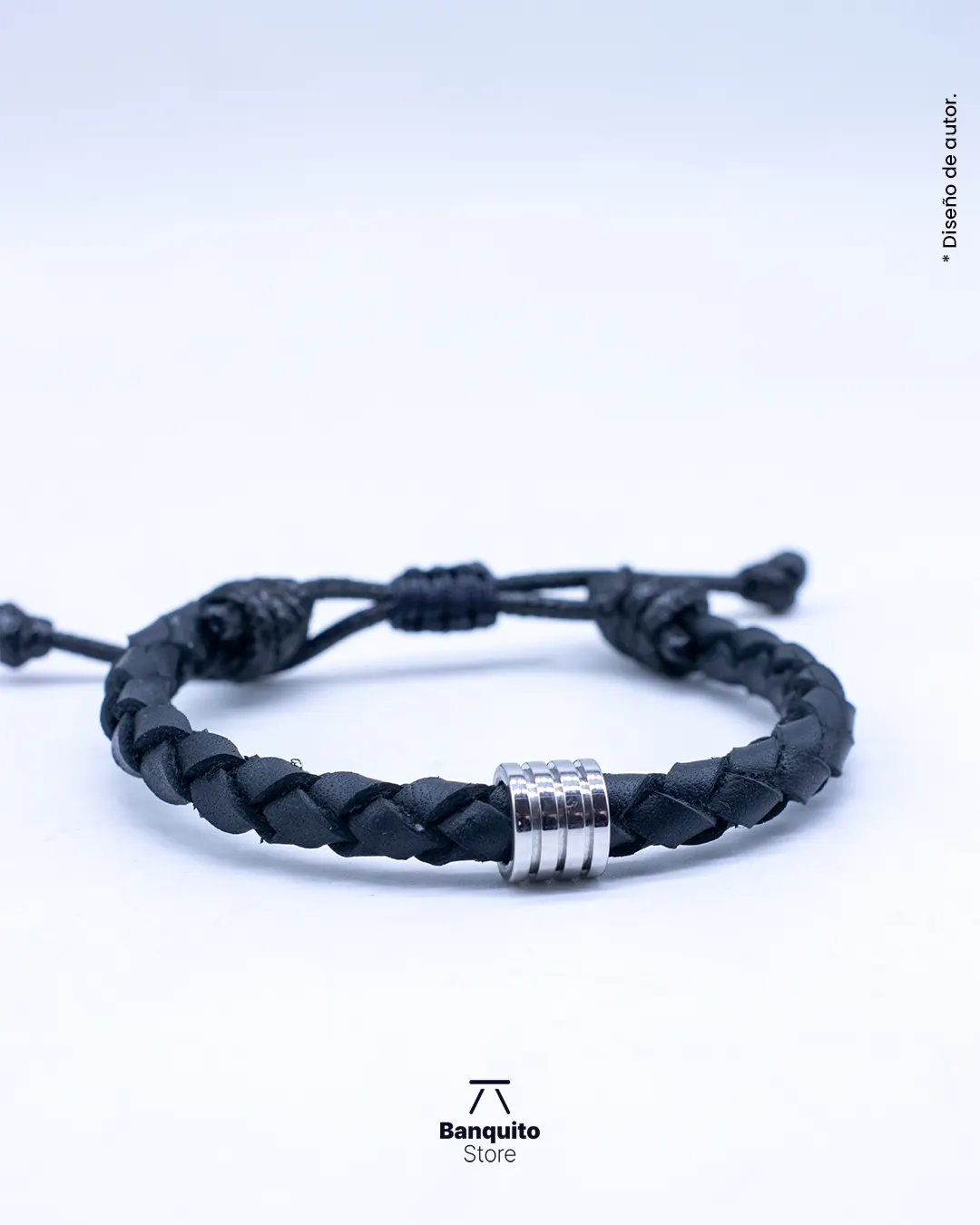Pulsera de Cuero Negro con Argolla Plateada - Imagen 2