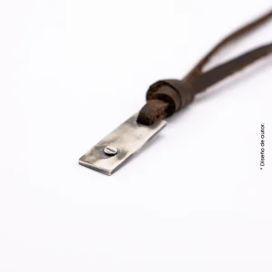 Collar de Plata  950 y Cuero – Diseño Industrial