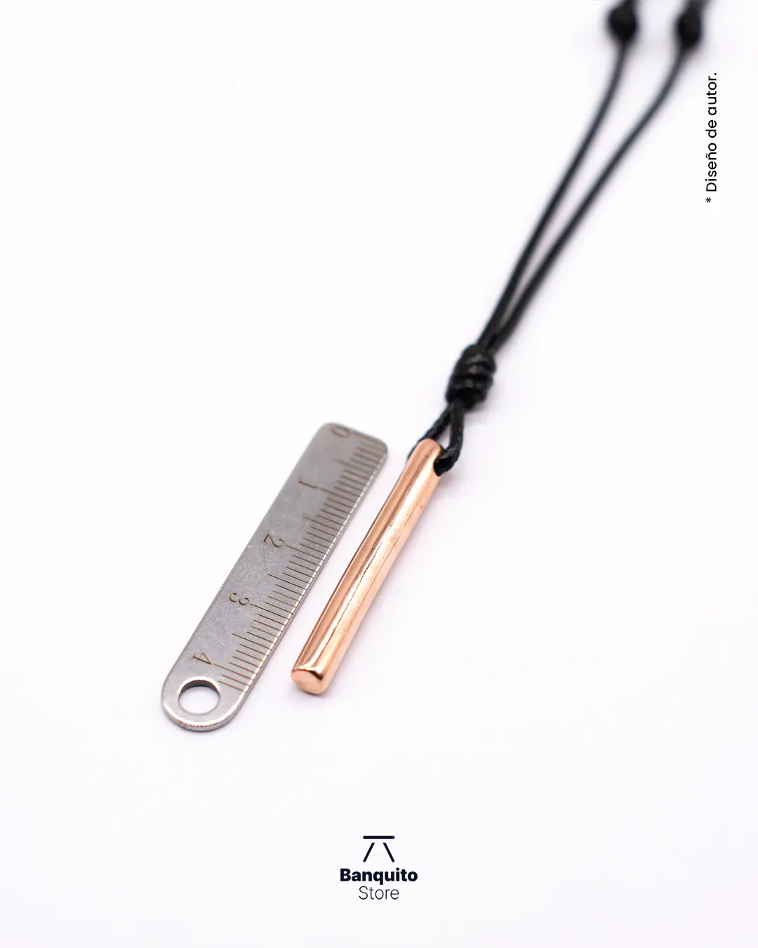 Colgante de Cobre Artesanal para Hombre | Diseño Minimalista - Imagen 3